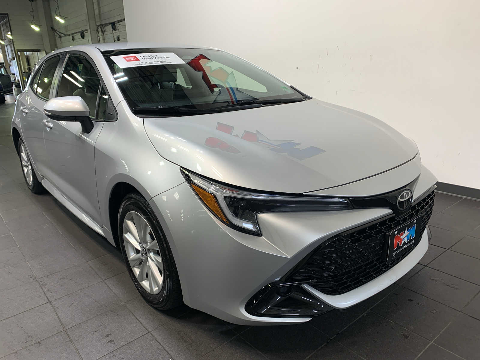 2024 Toyota Corolla SE photo 2