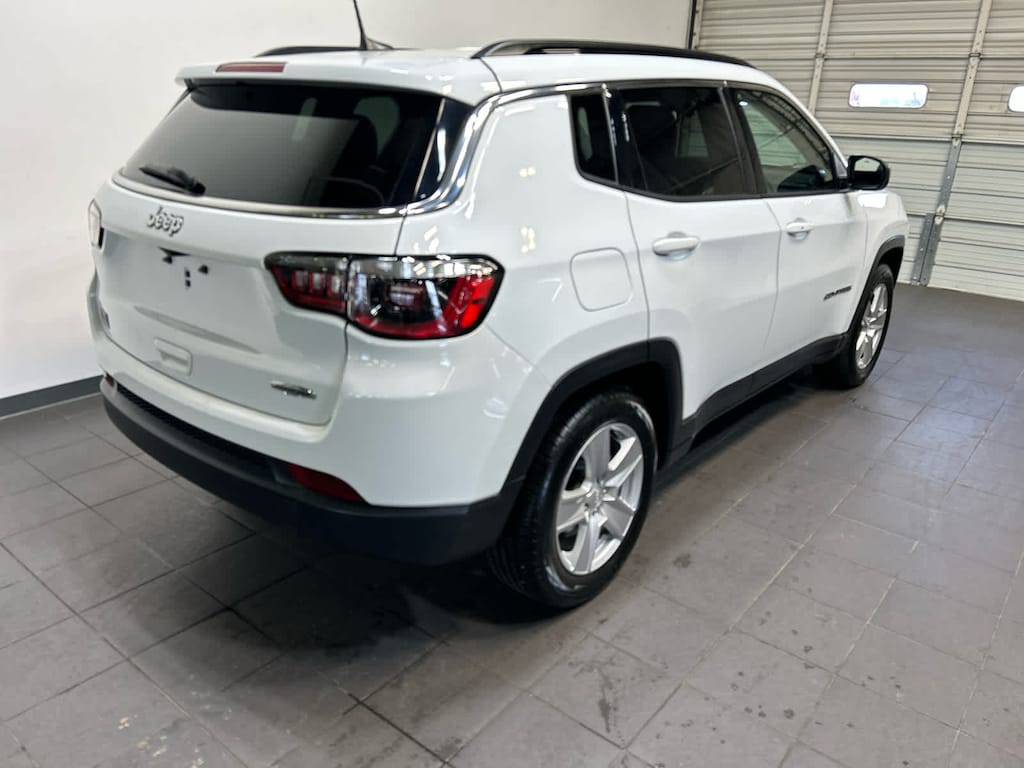 Used 2022 Jeep Compass Latitude SUV