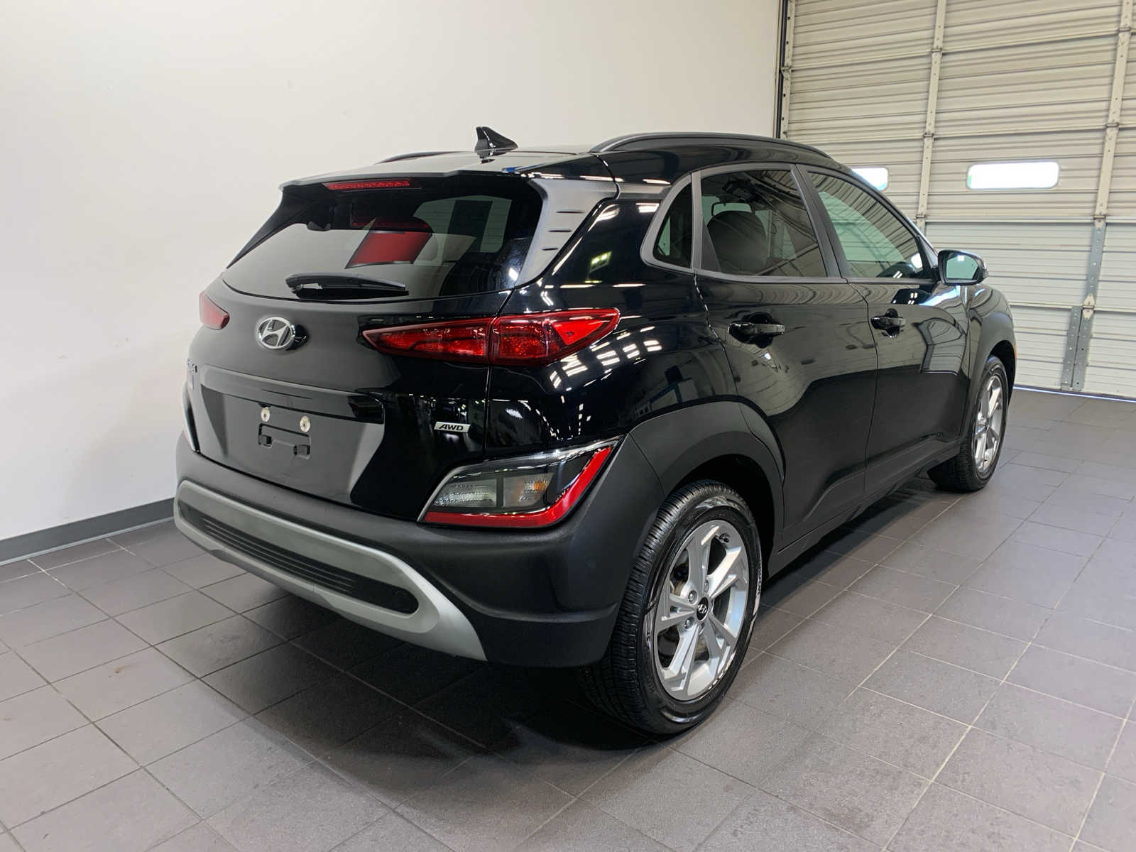 2023 Hyundai Kona SEL photo 3