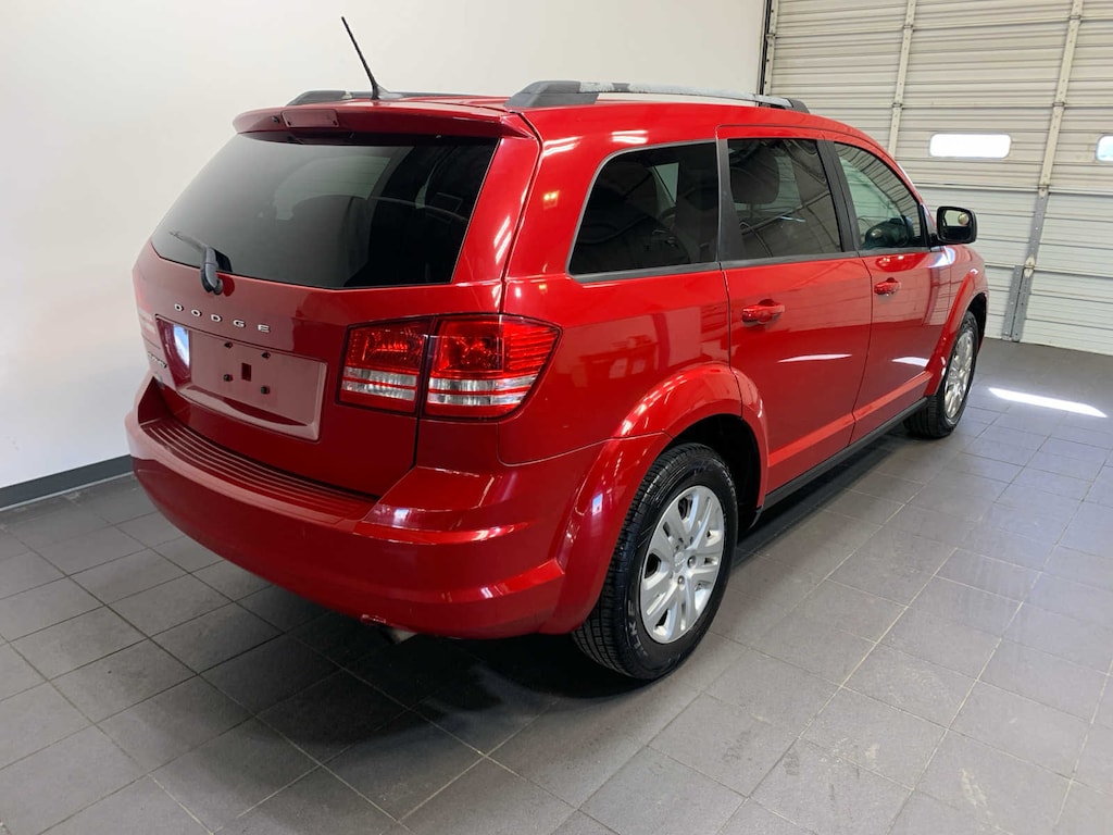 Used 2018 Dodge Journey SE SUV