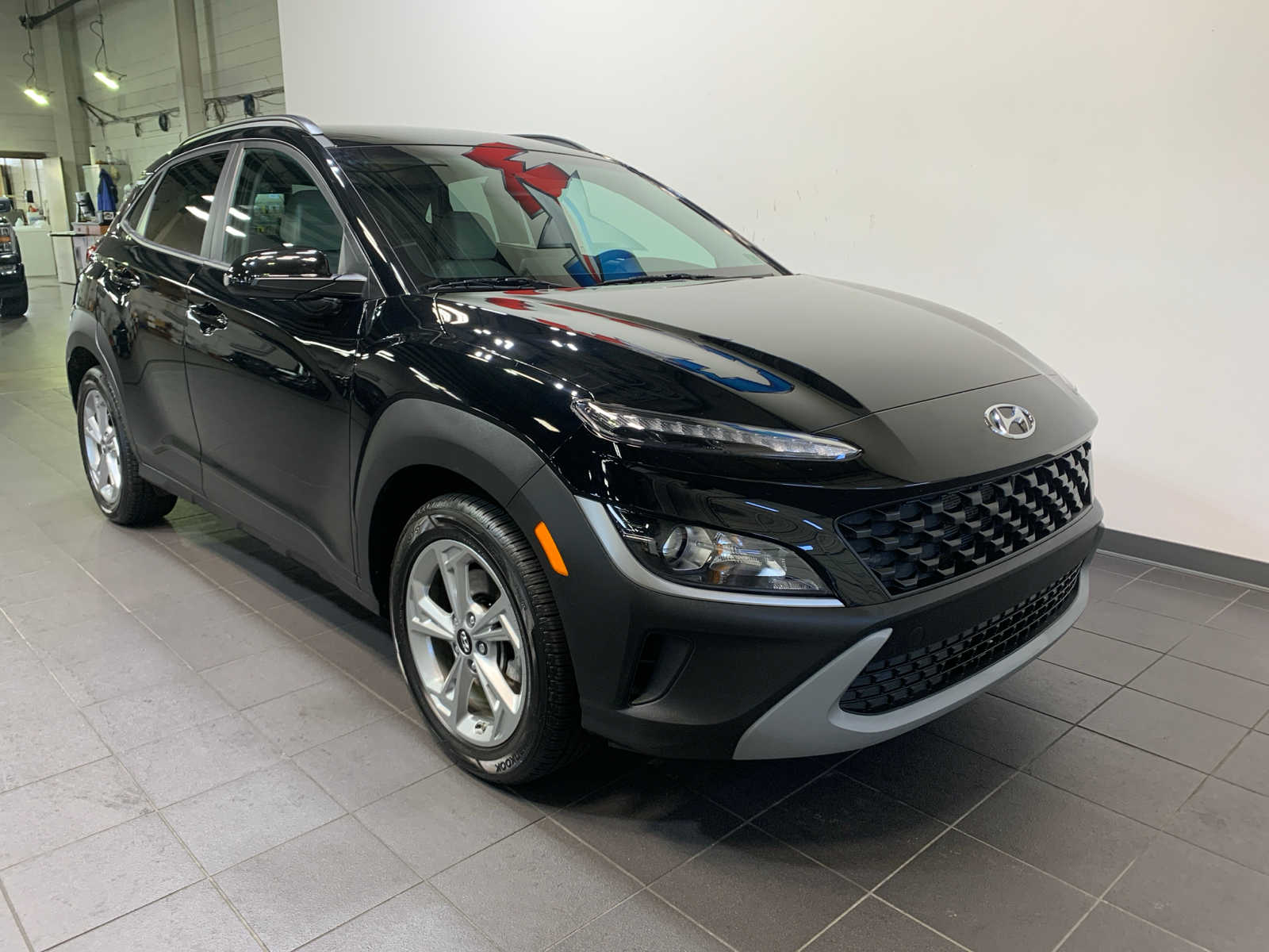 2023 Hyundai Kona SEL photo 2