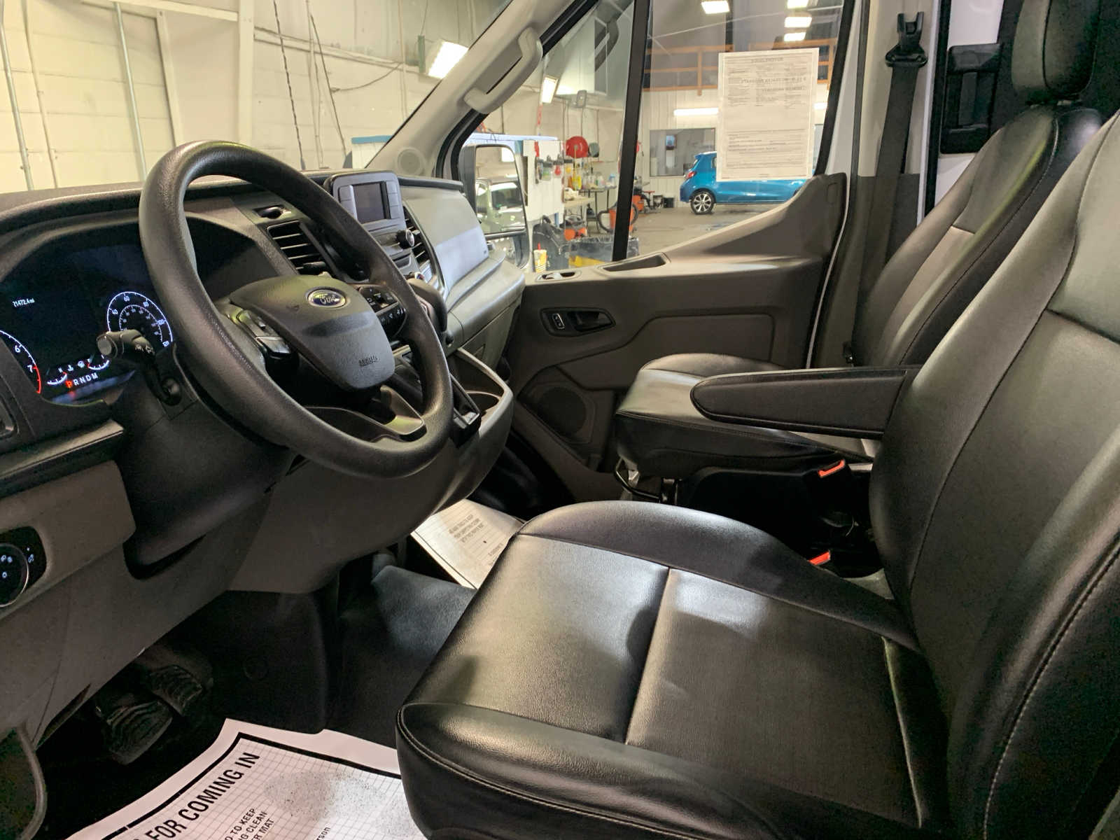 2023 Ford Transit Cargo Van photo 4