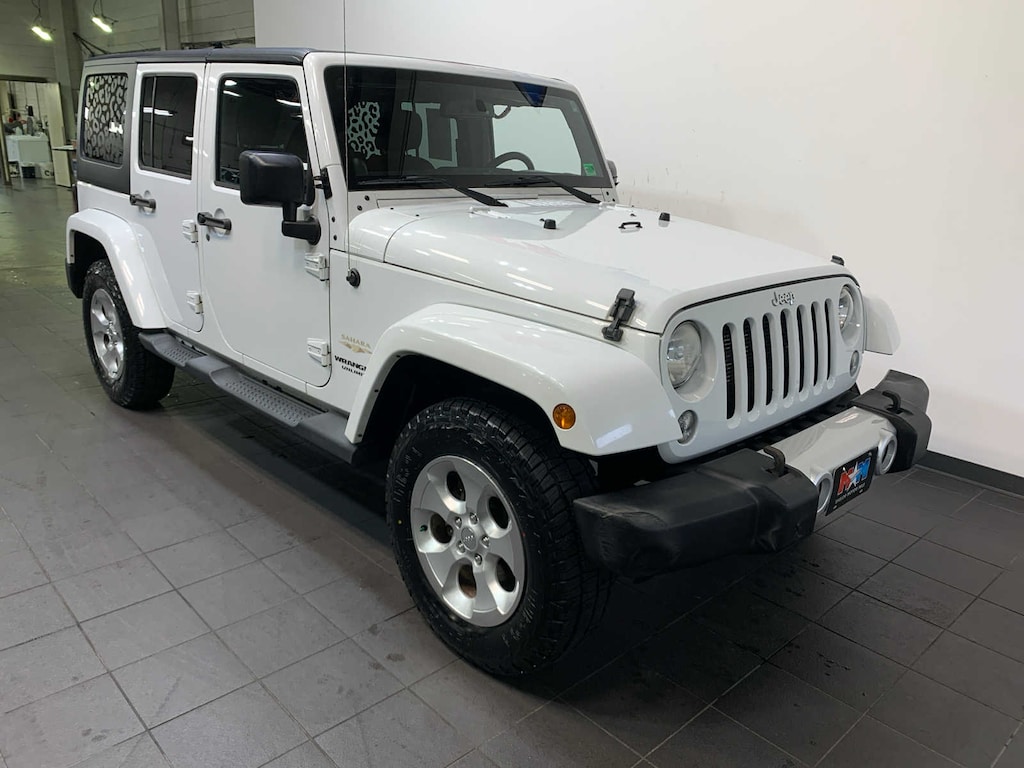 Used 2014 Jeep Wrangler Unlimited Sahara 4x4 SUV