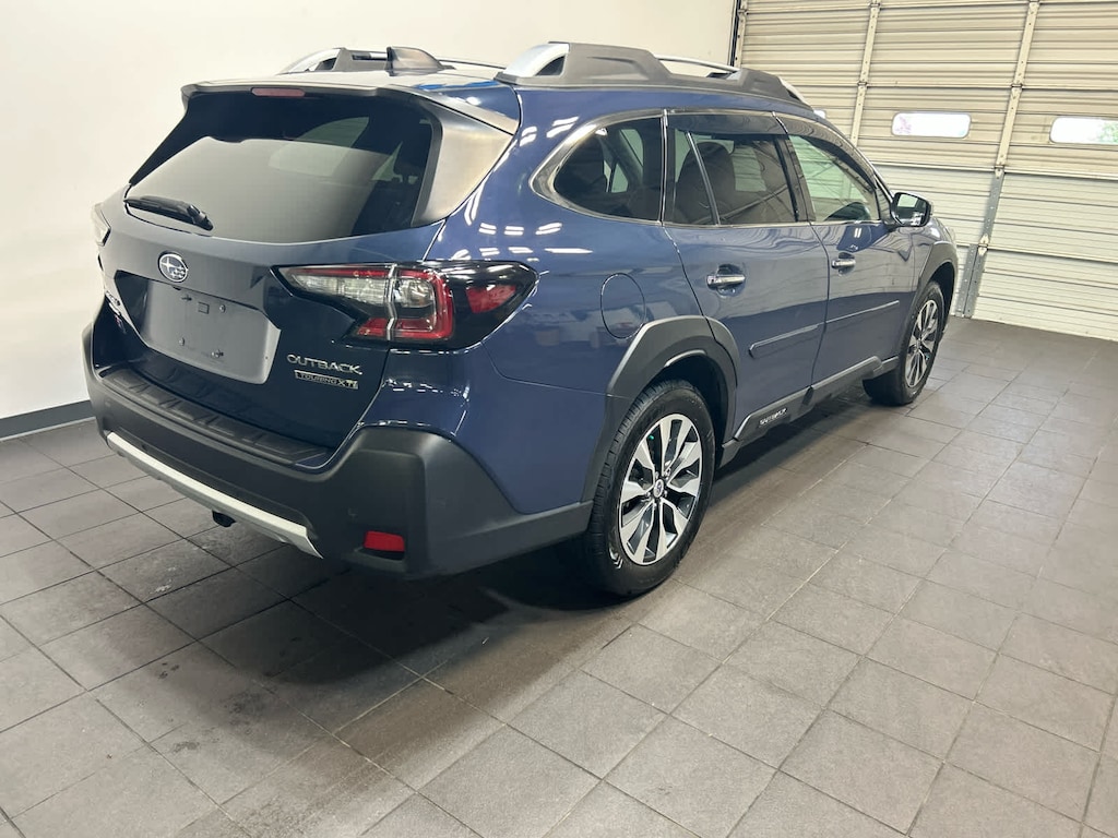 Used 2024 Subaru Outback Touring XT SUV