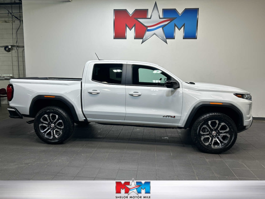 Used 2023 GMC Canyon AT4 Truck Crew Cab