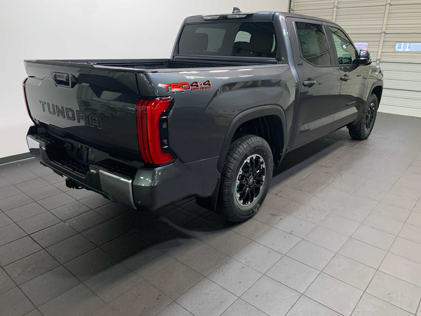 2026 Toyota Tundra SR5 photo 3