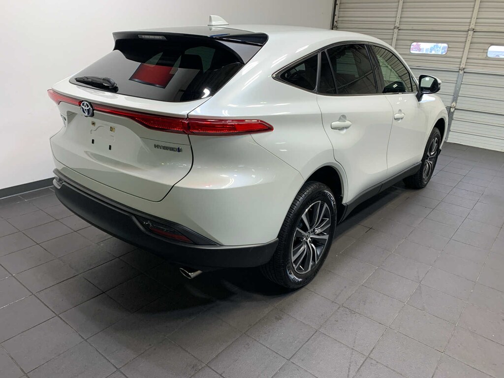 Used 2022 Toyota Venza LE SUV