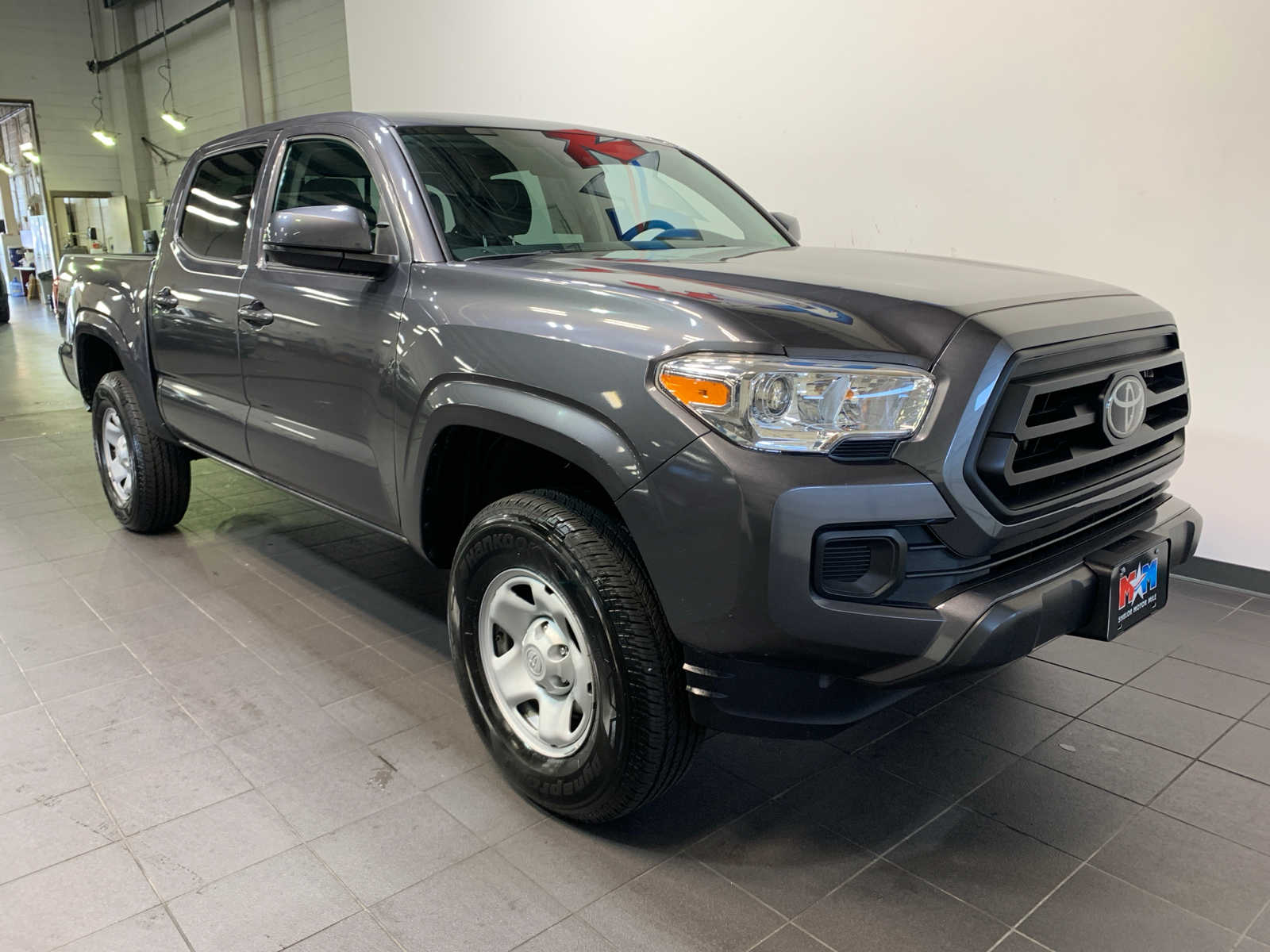 2022 Toyota Tacoma SR Double Cab V6 photo 2