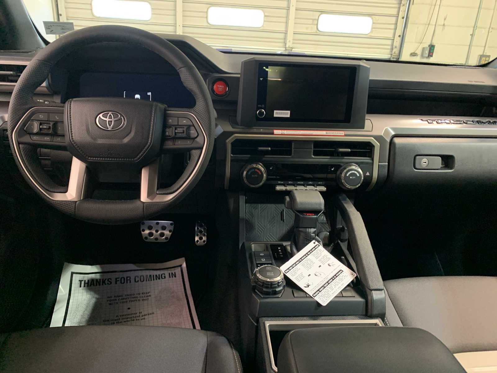 2025 Toyota Tacoma TRD Sport photo 3