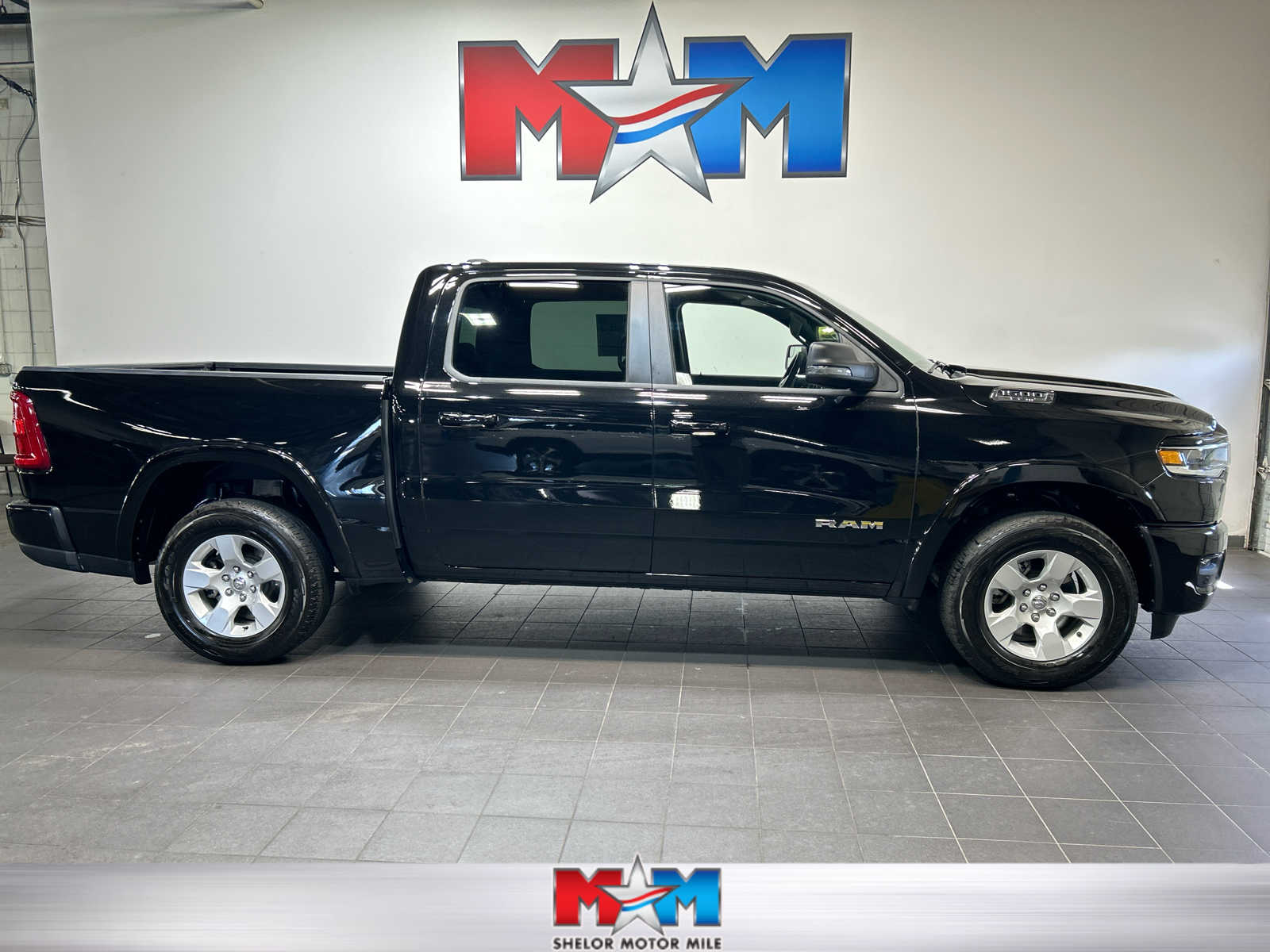 2025 RAM 1500 Pickup