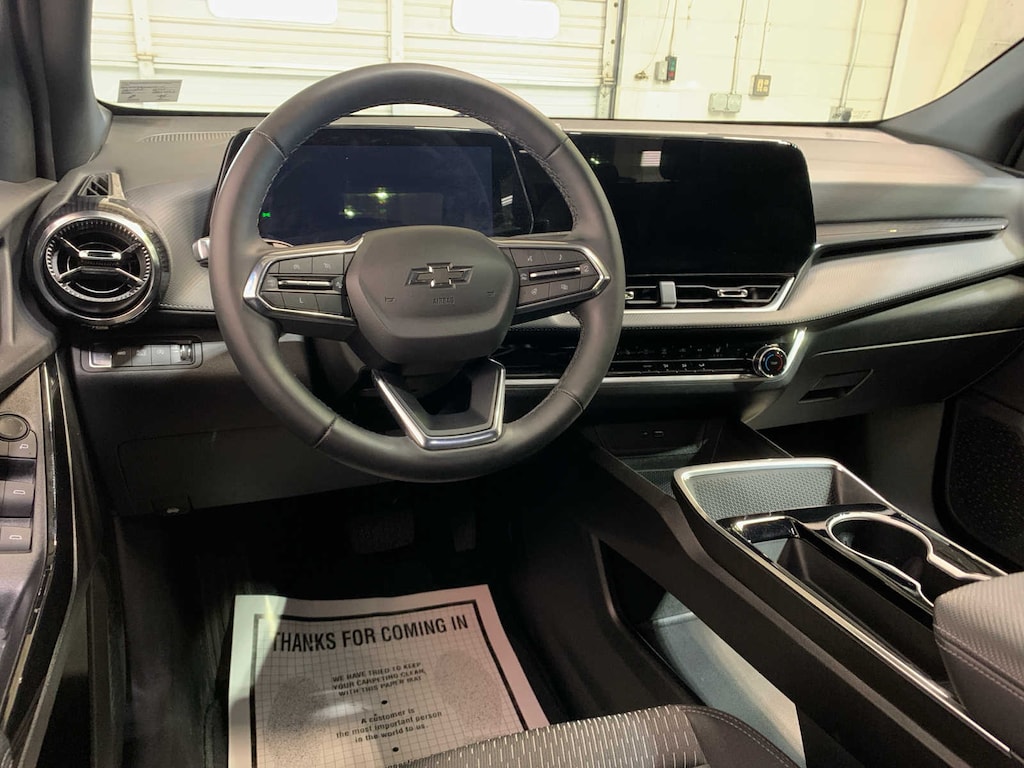 Used 2025 Chevrolet Equinox LT SUV