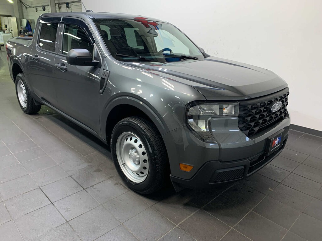 Used 2025 Ford Maverick XL Truck SuperCrew