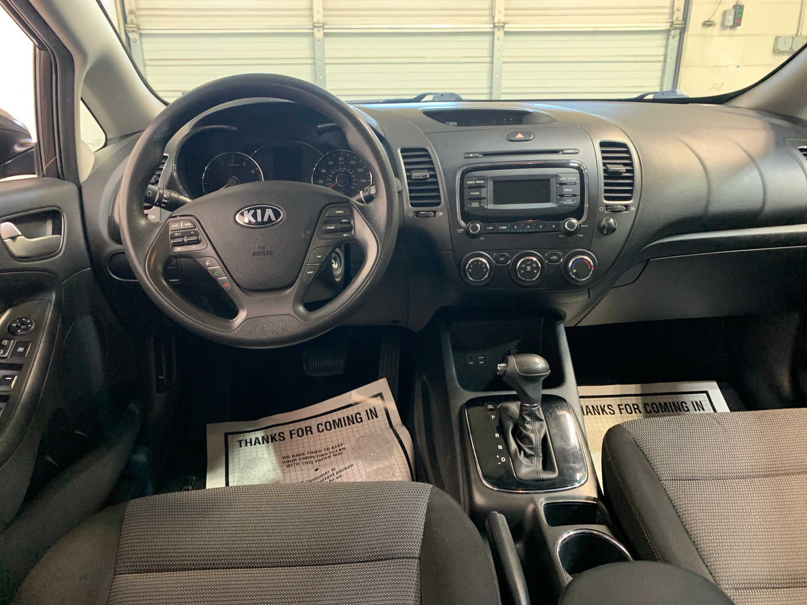 2018 Kia Forte LX Base photo 4
