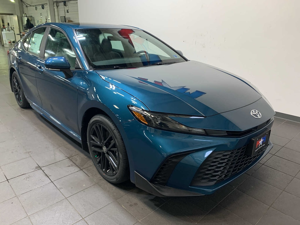 New 2026 Toyota Camry SE Sedan