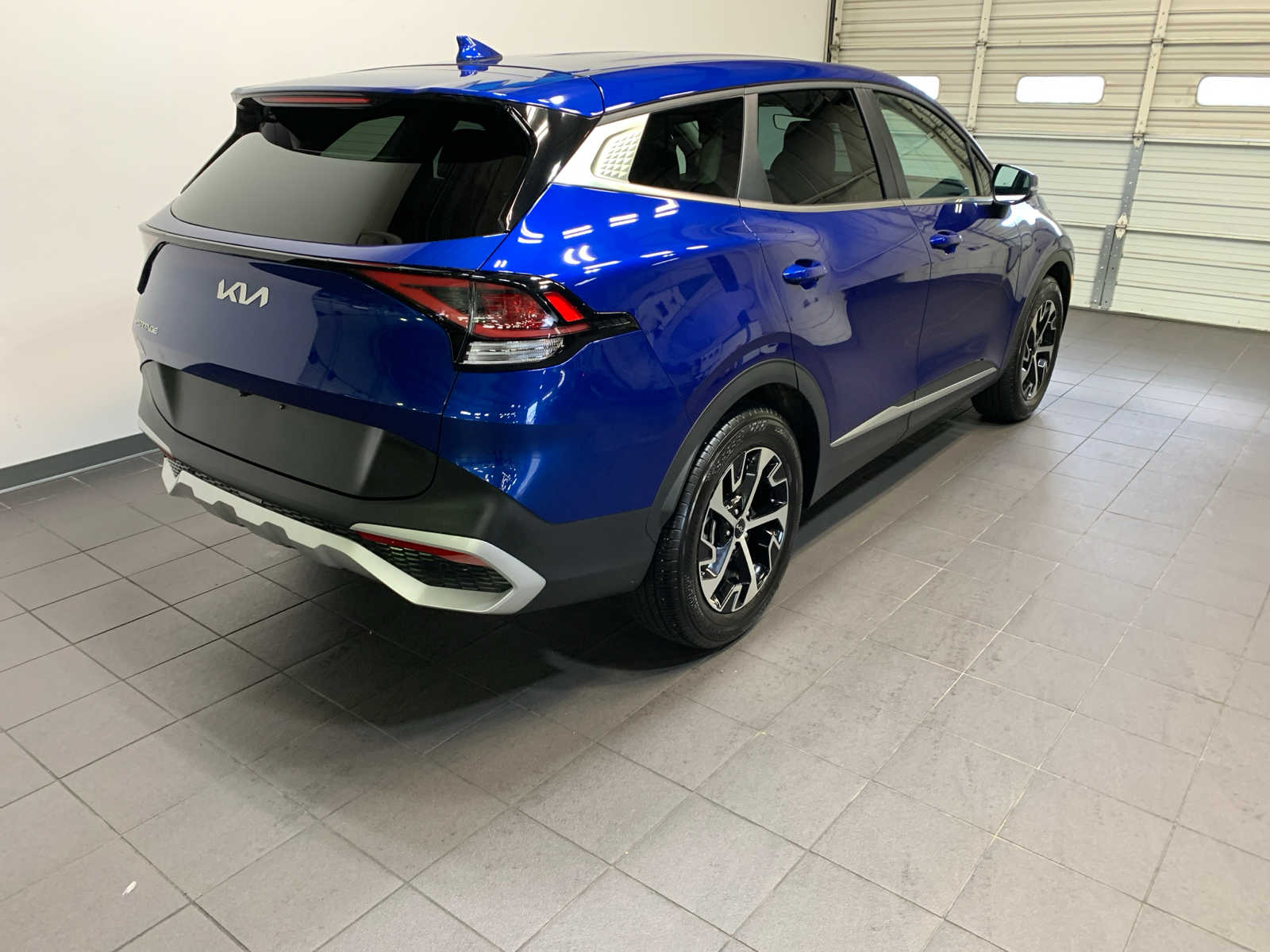 2024 Kia Sportage EX photo 3