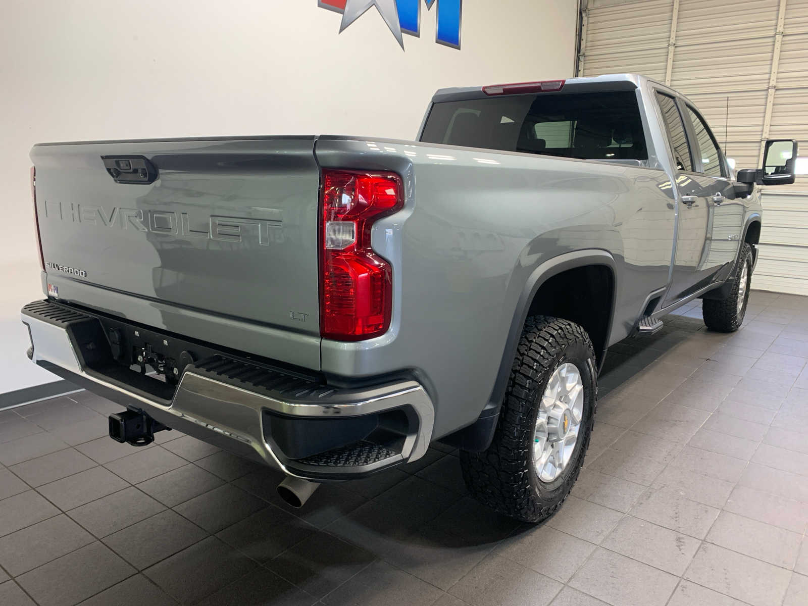 2024 Chevrolet Silverado 2500HD LT photo 3