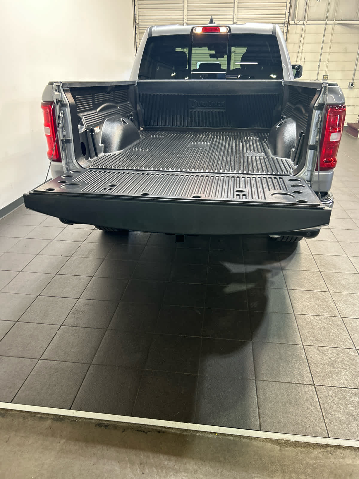 2025 RAM Ram 1500 Pickup Tradesman - Photo 11