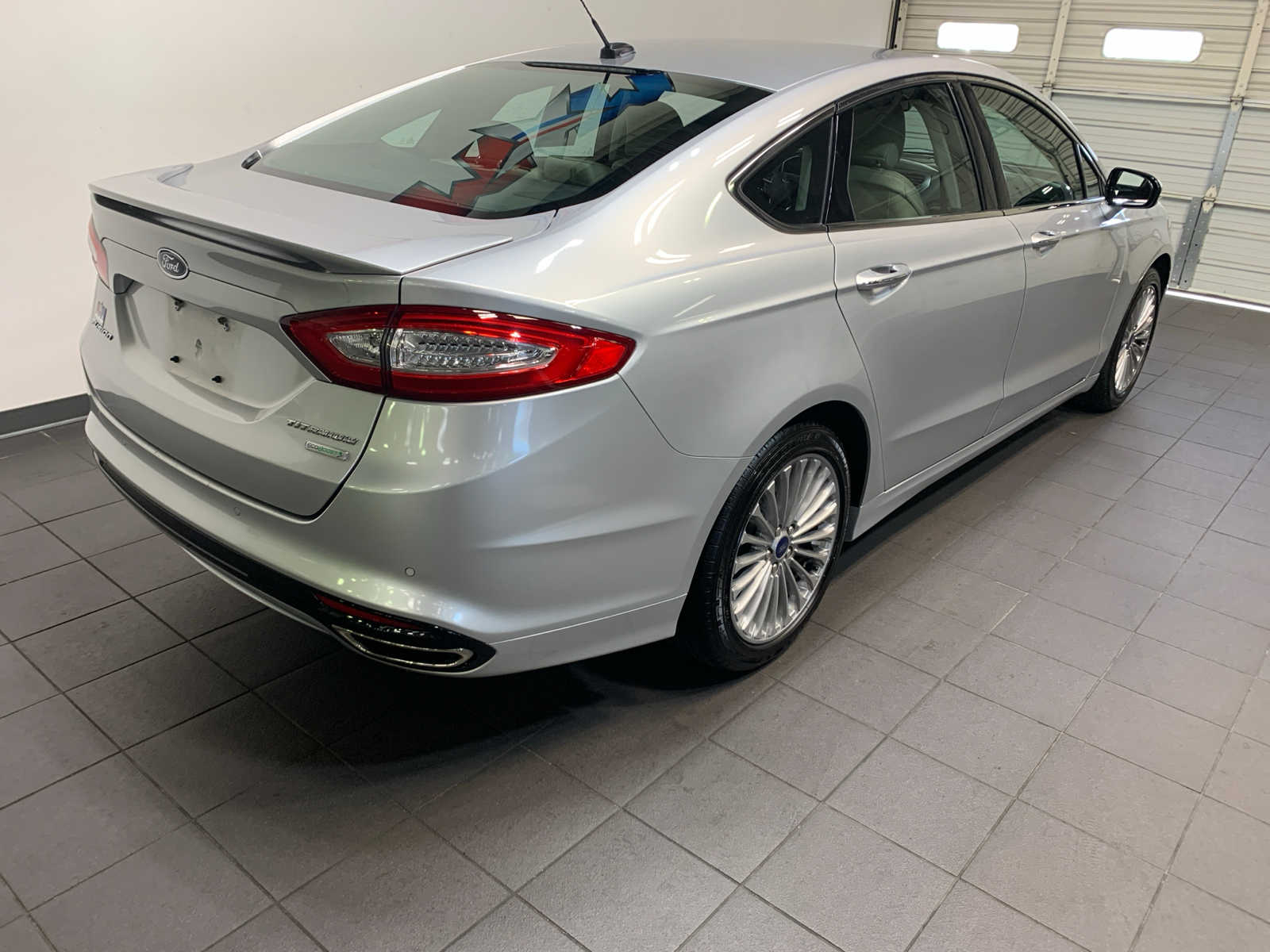 2016 Ford Fusion Titanium photo 3