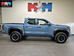 2026 Toyota Tacoma i-FORCE MAX TRD Off-Road i-FORCE MAX Truck Double Cab