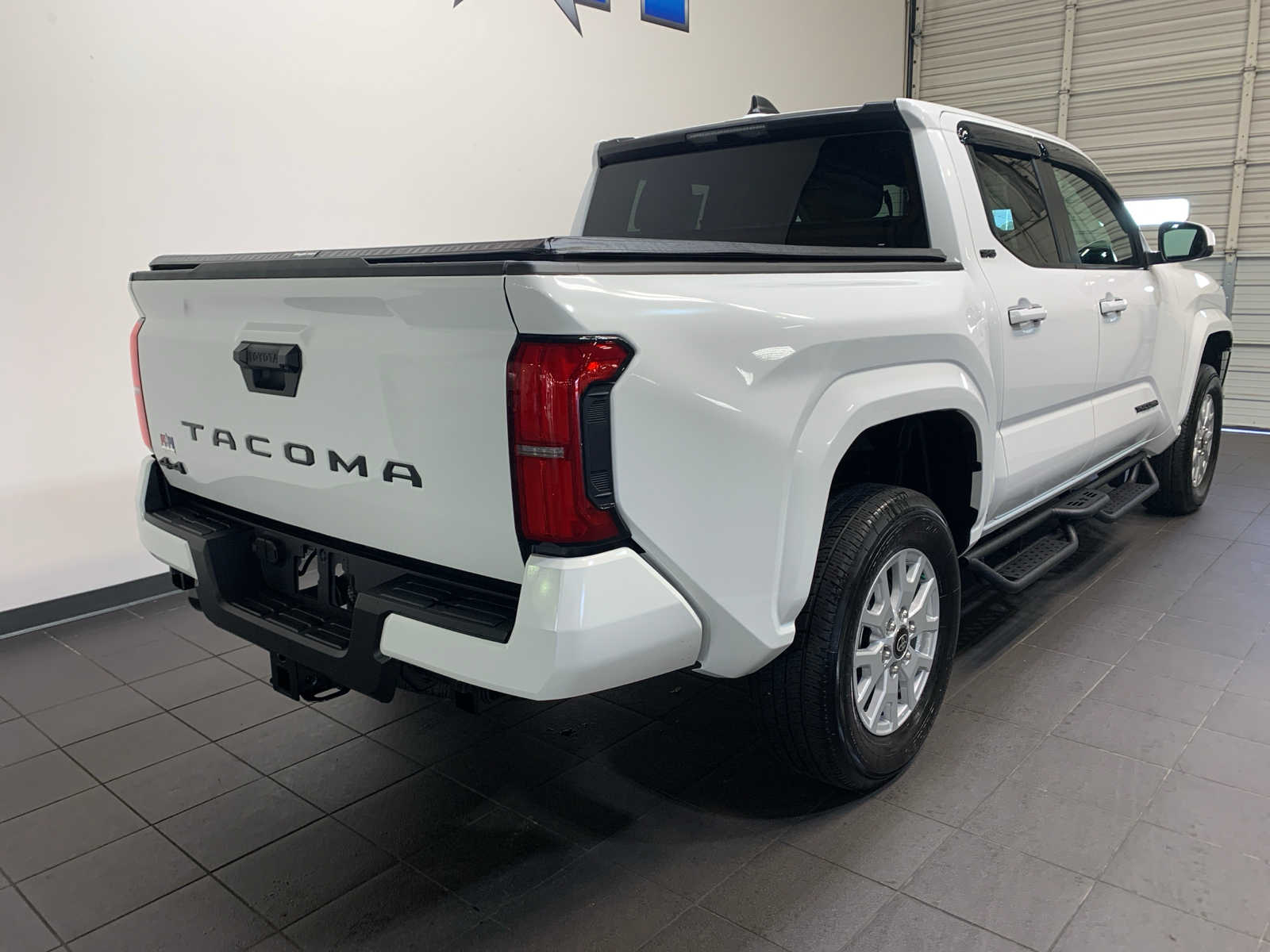 2025 Toyota Tacoma SR5 Double Cab photo 3