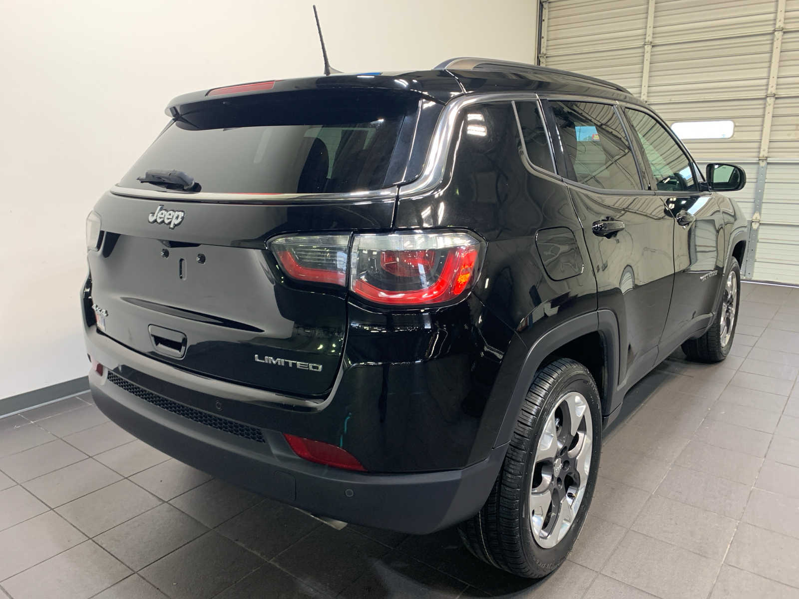 2018 Jeep Compass Limited photo 4