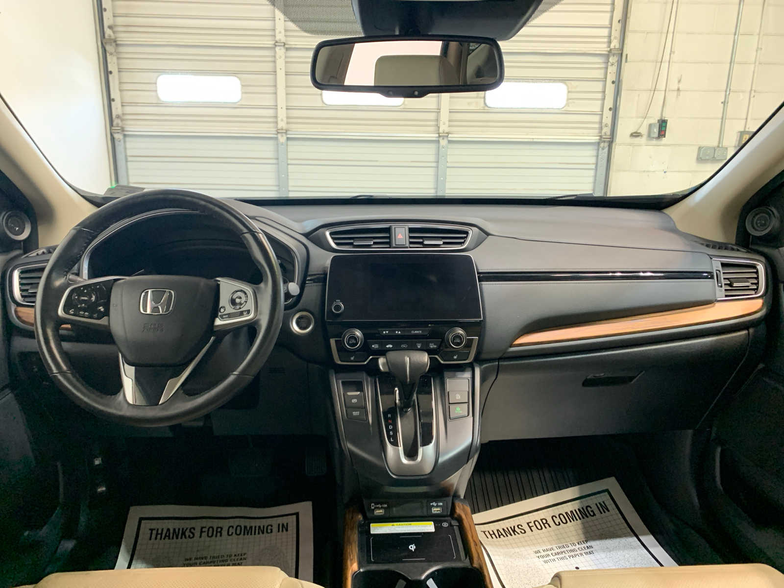 2020 Honda CR-V Touring photo 4