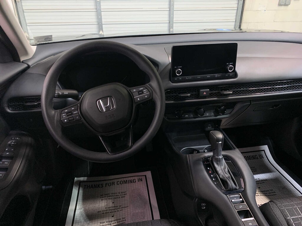 Used 2025 Honda HR-V LX SUV