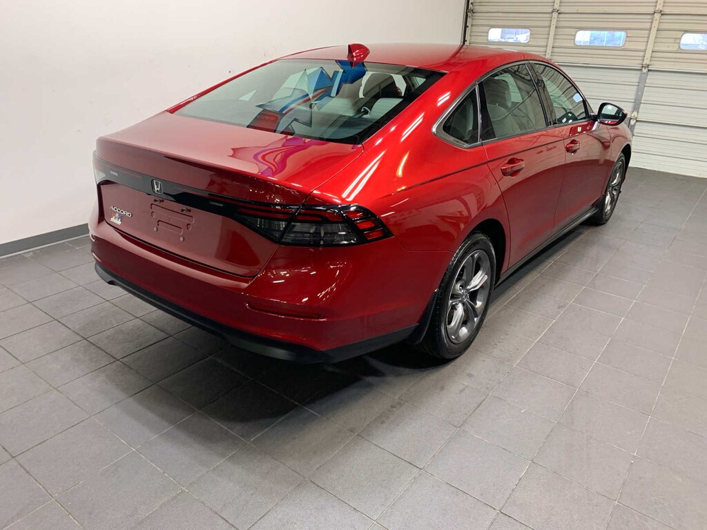 Used 2024 Honda Accord EX Sedan