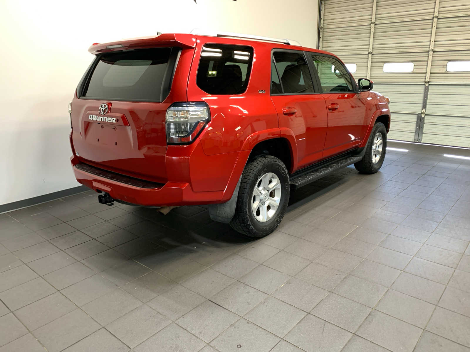 2015 Toyota 4Runner SR5 photo 3