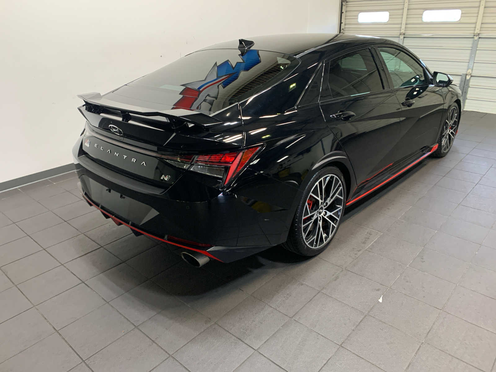 2023 Hyundai Elantra N photo 3