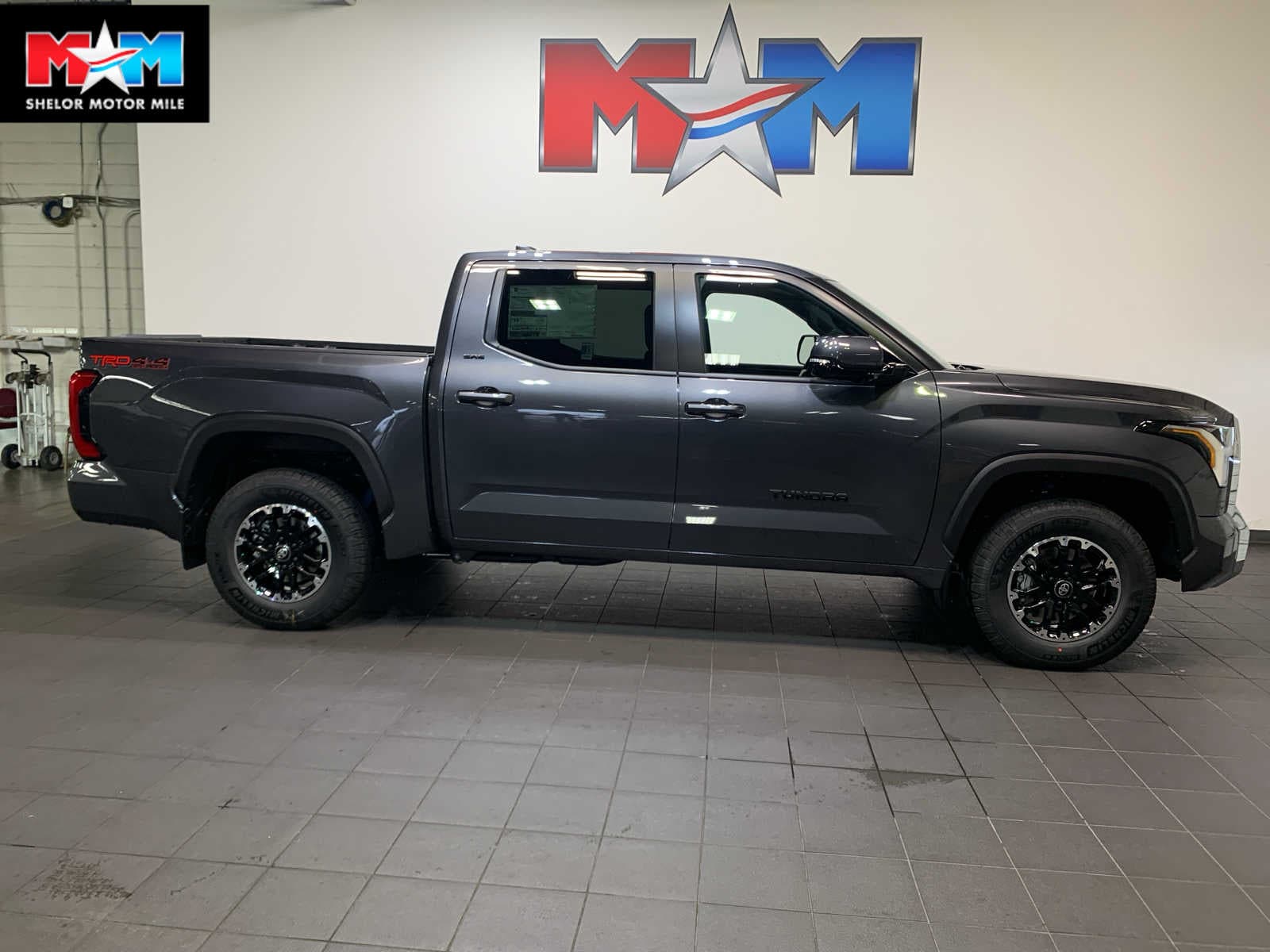 2026 Toyota Tundra SR5's photo