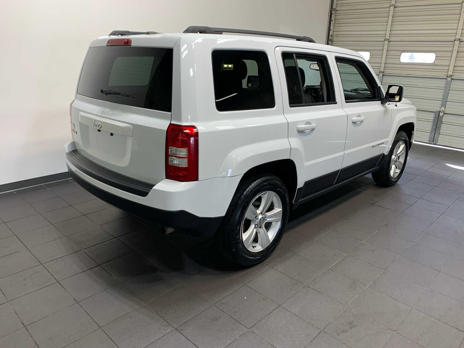 2016 Jeep Patriot Sport photo 3