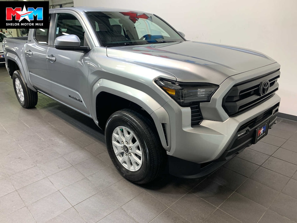 New 2025 Toyota Tacoma SR5 Truck Double Cab
