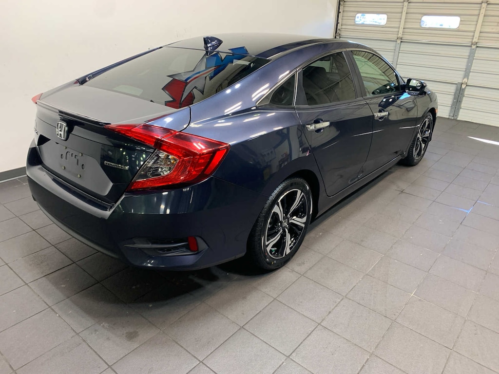 Used 2018 Honda Civic Touring Sedan