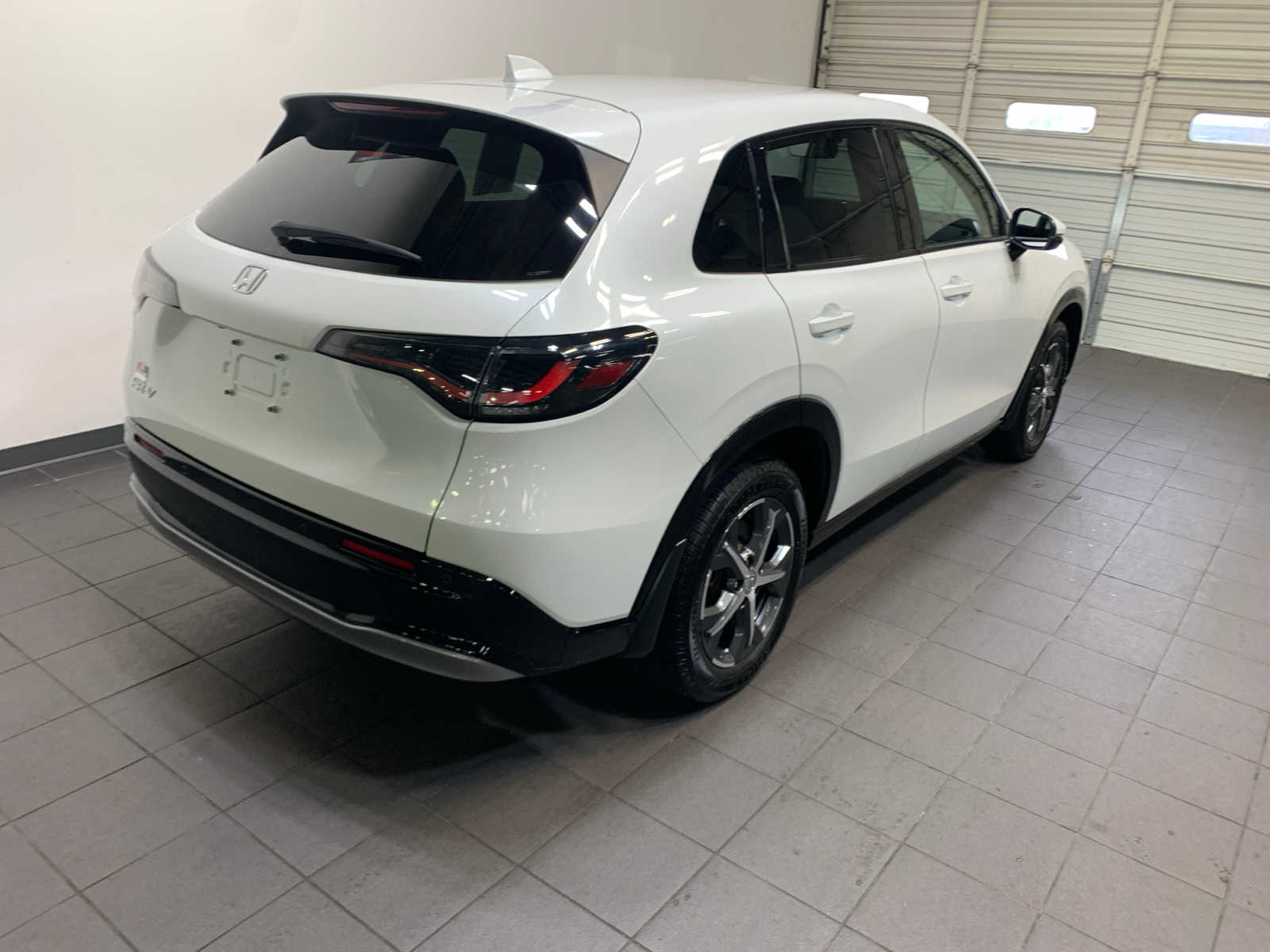 2024 Honda HR-V EX-L photo 3