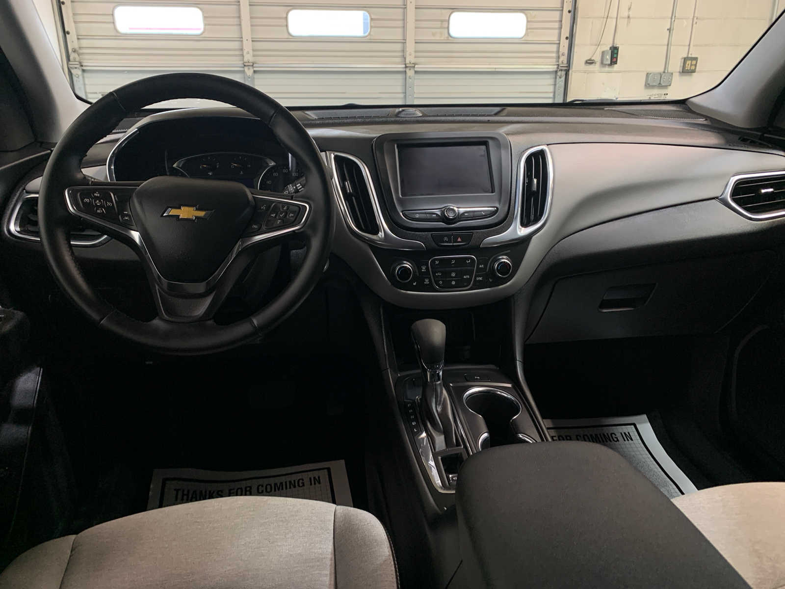 2023 Chevrolet Equinox LT photo 4