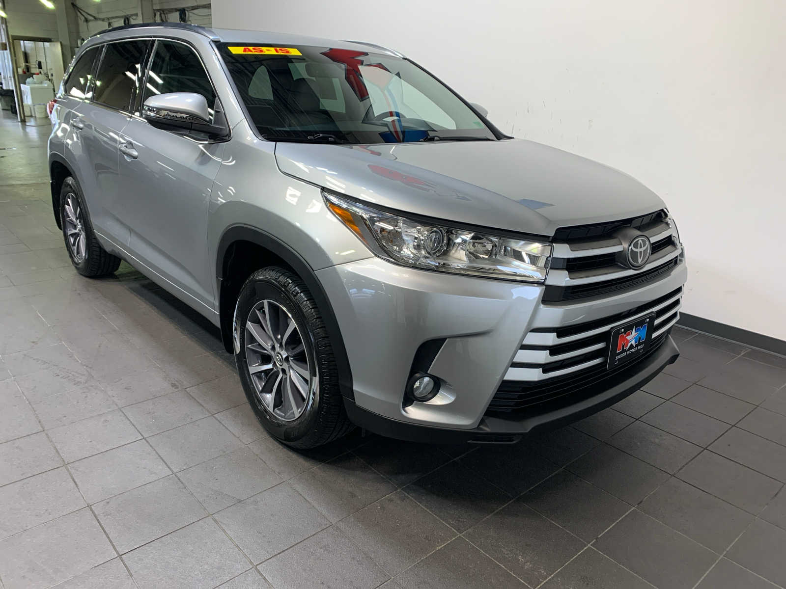 2017 Toyota Highlander XLE photo 2