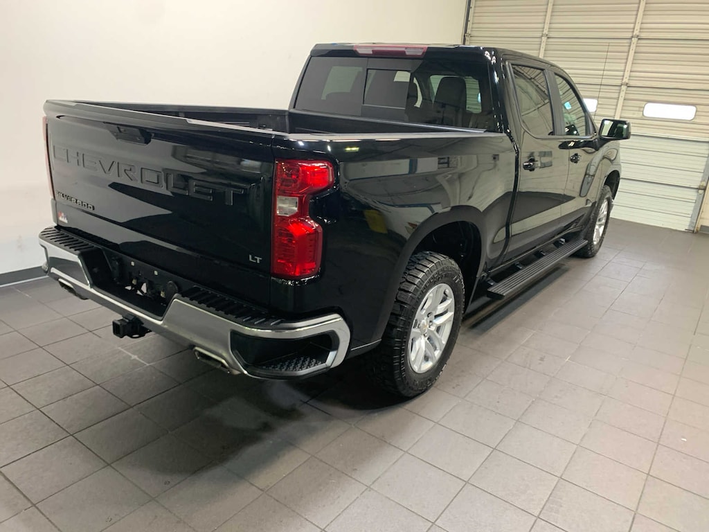 Used 2020 Chevrolet Silverado 1500 LT Truck Crew Cab