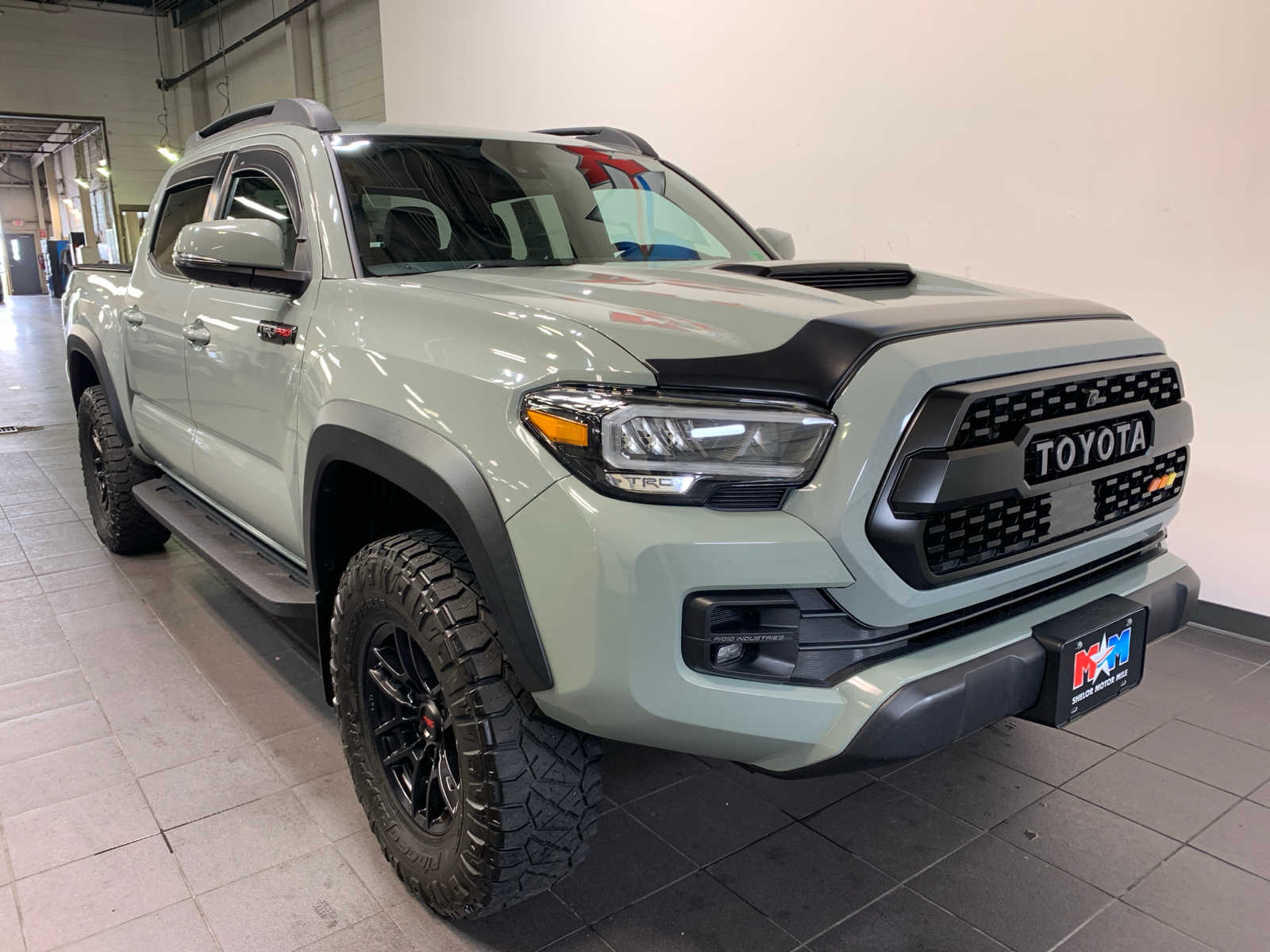 2021 Toyota Tacoma TRD Pro Double Cab V6 photo 2