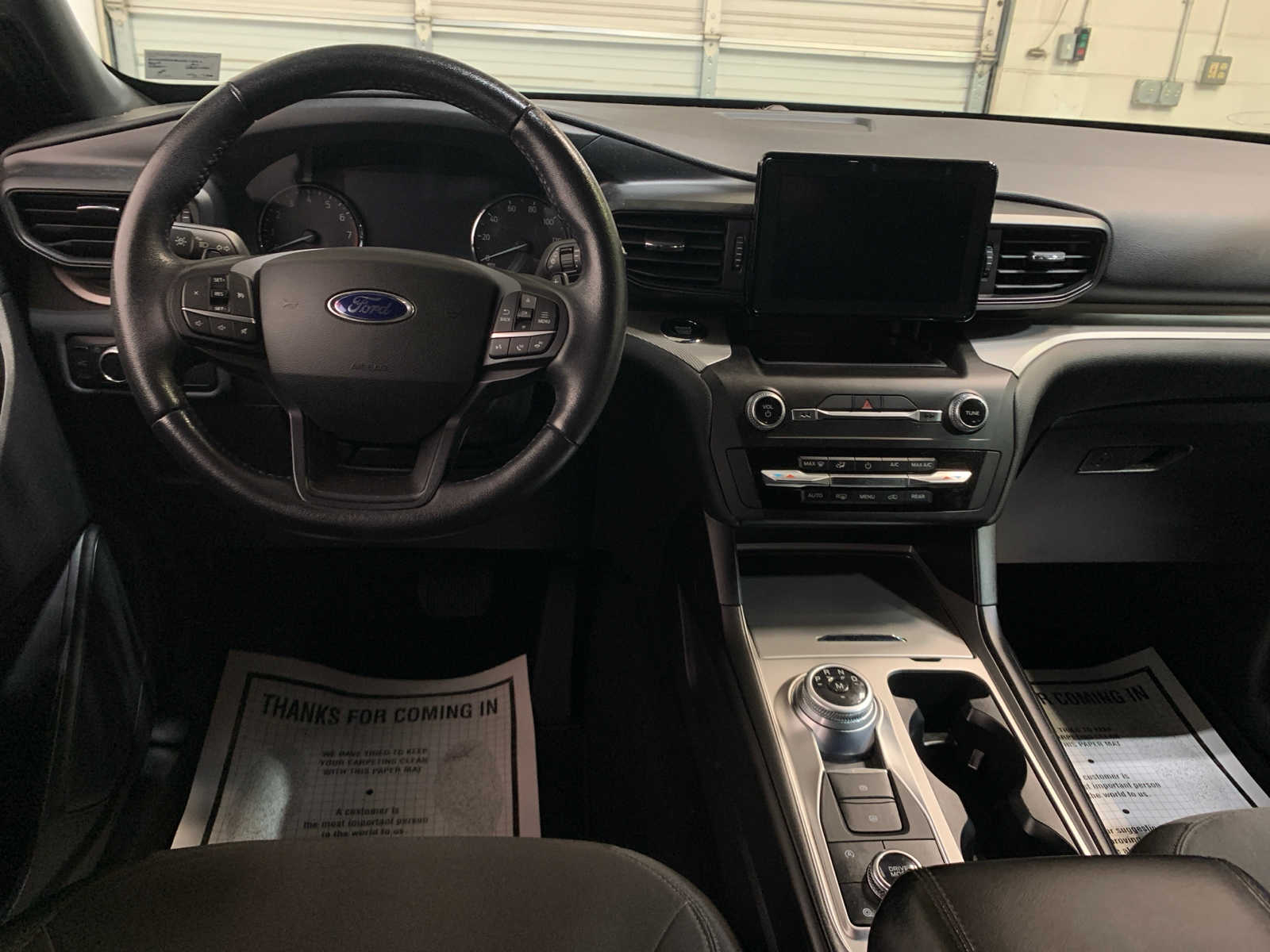 2020 Ford Explorer XLT photo 2