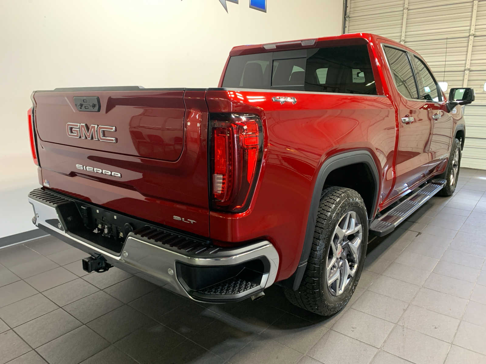 2022 Gmc Sierra 1500 SLT photo 3