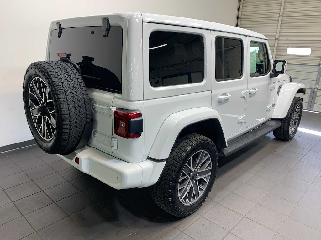 Used 2024 Jeep Wrangler 4xe High Altitude SUV