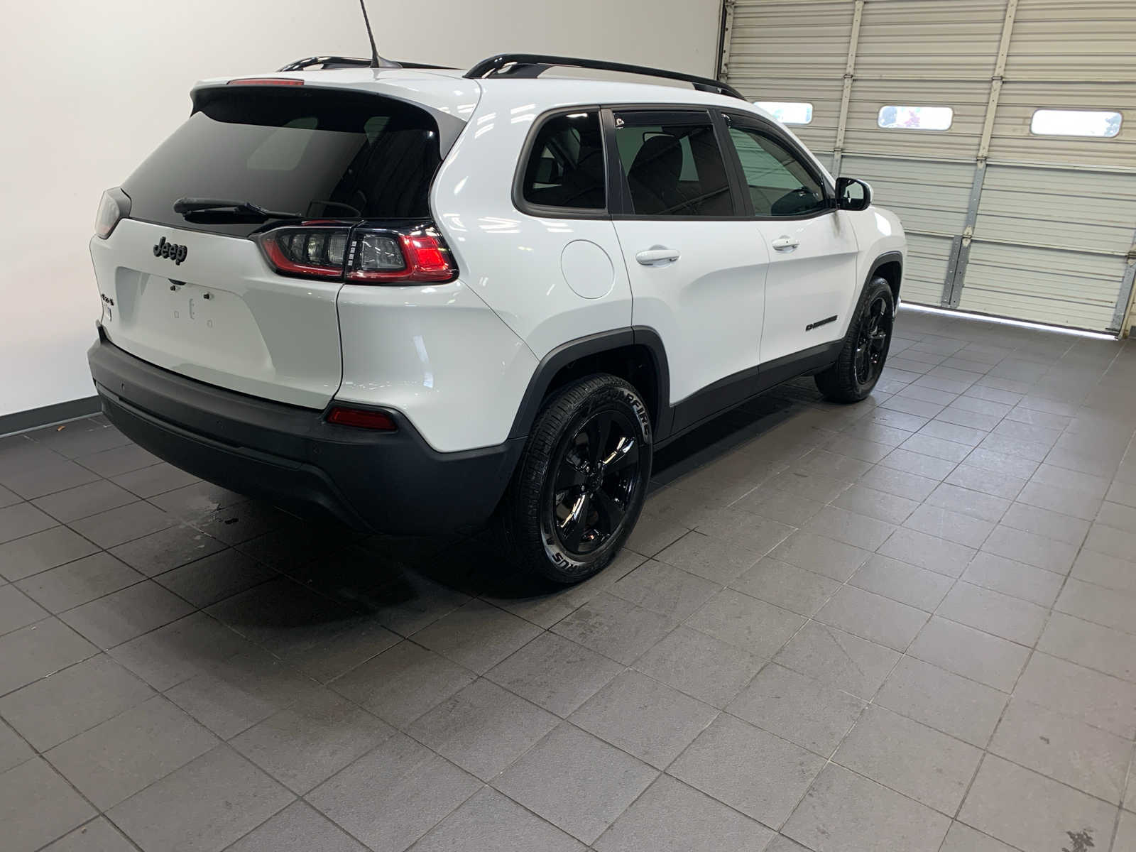 2021 Jeep Cherokee Altitude photo 3