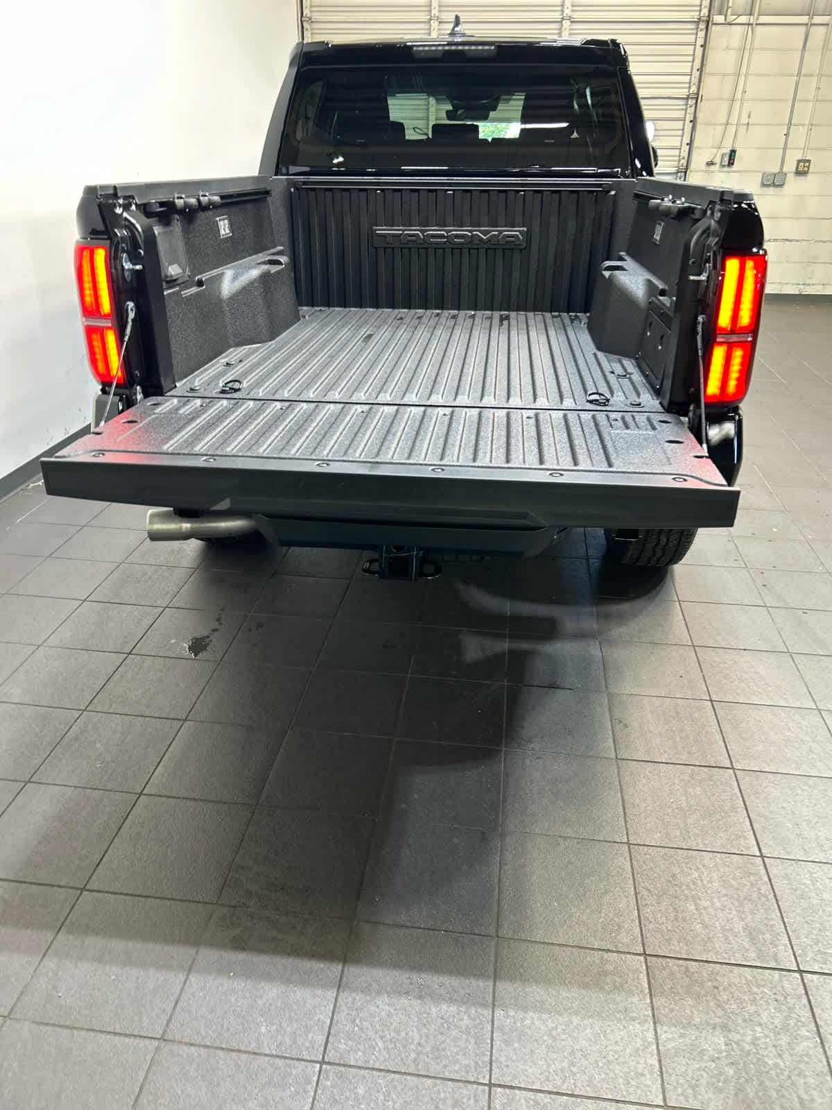 2026 Toyota Tacoma TRD Off Road - Photo 9