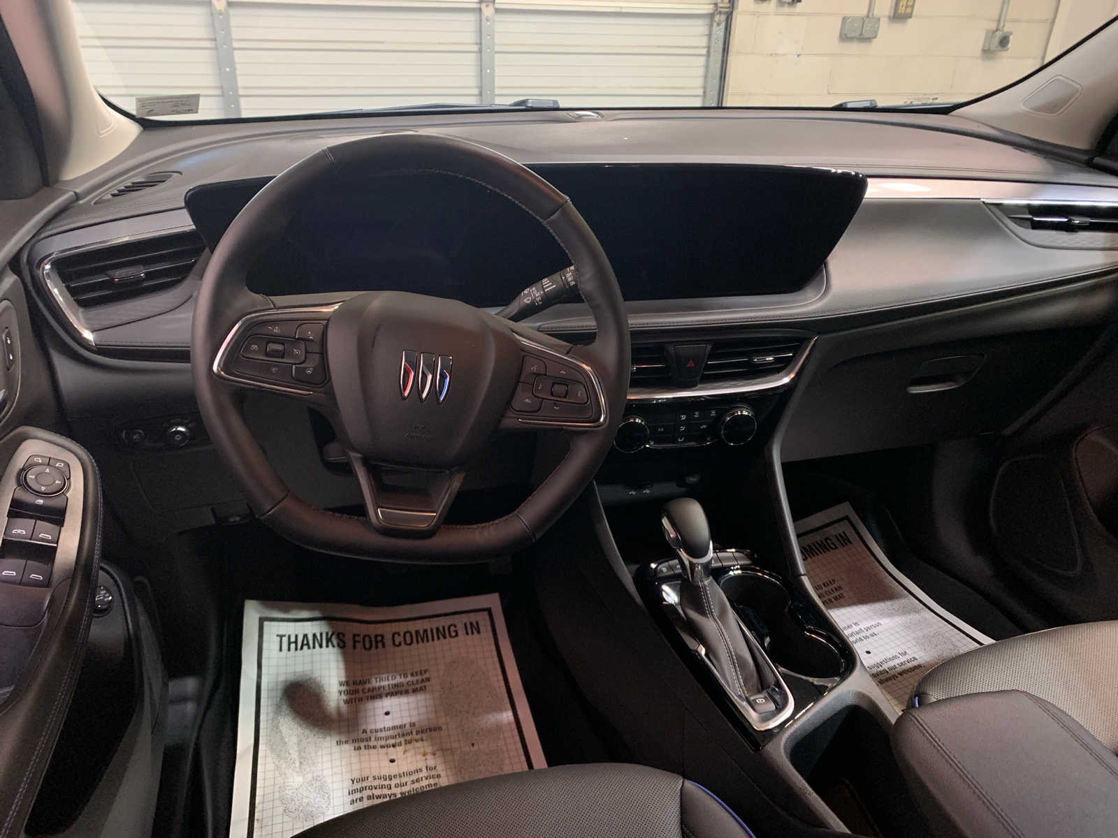 2025 Buick Encore GX Sport Touring photo 4