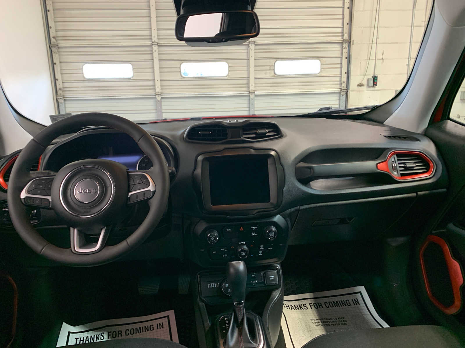 2023 Jeep Renegade Trailhawk photo 3