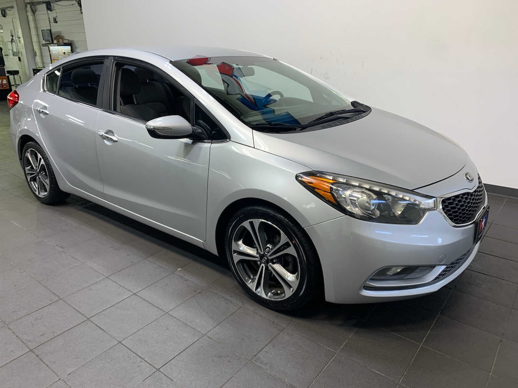 Used 2016 Kia Forte EX FWD Sedan