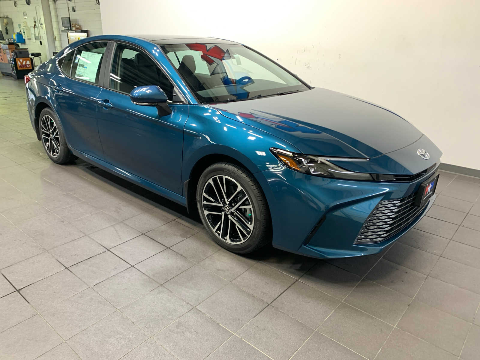 2026 Toyota Camry XLE photo 2