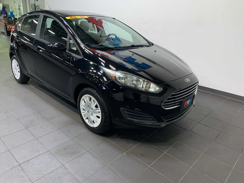 Used 2016 Ford Fiesta S Hatchback