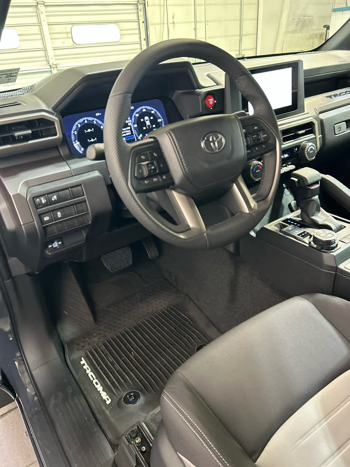 2026 Toyota Tacoma TRD Off Road - Photo 9